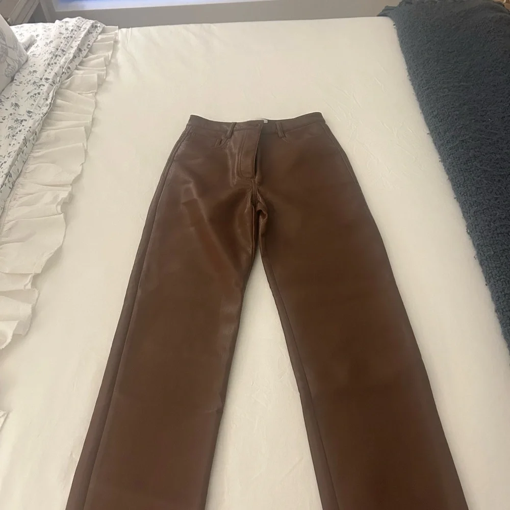 Aritiza Melina Pants Brown - Picture 2 of 4